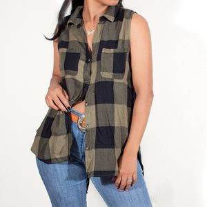 Women's Rock & Republic® Sleeveless Plaid  Olive Shirt